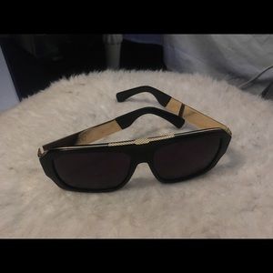9FIVE Tips LX Black & 24K Gold Sunglasses